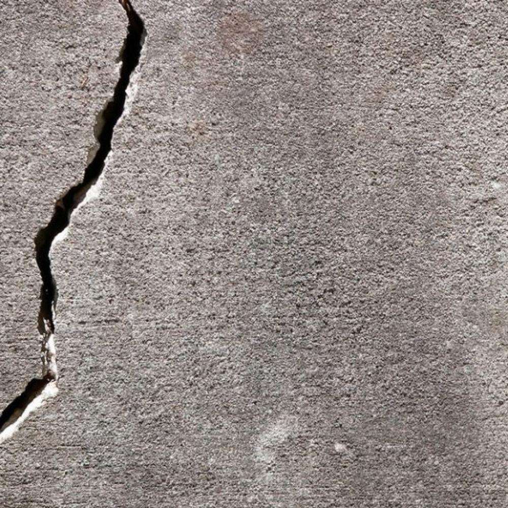 Crack in the concrete ground